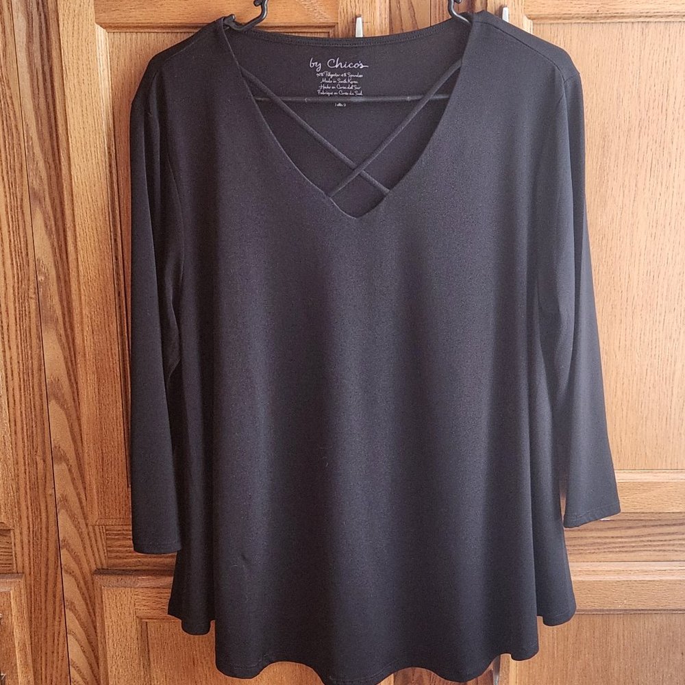 Chico's Black Top Size M (Chico's Size 2)